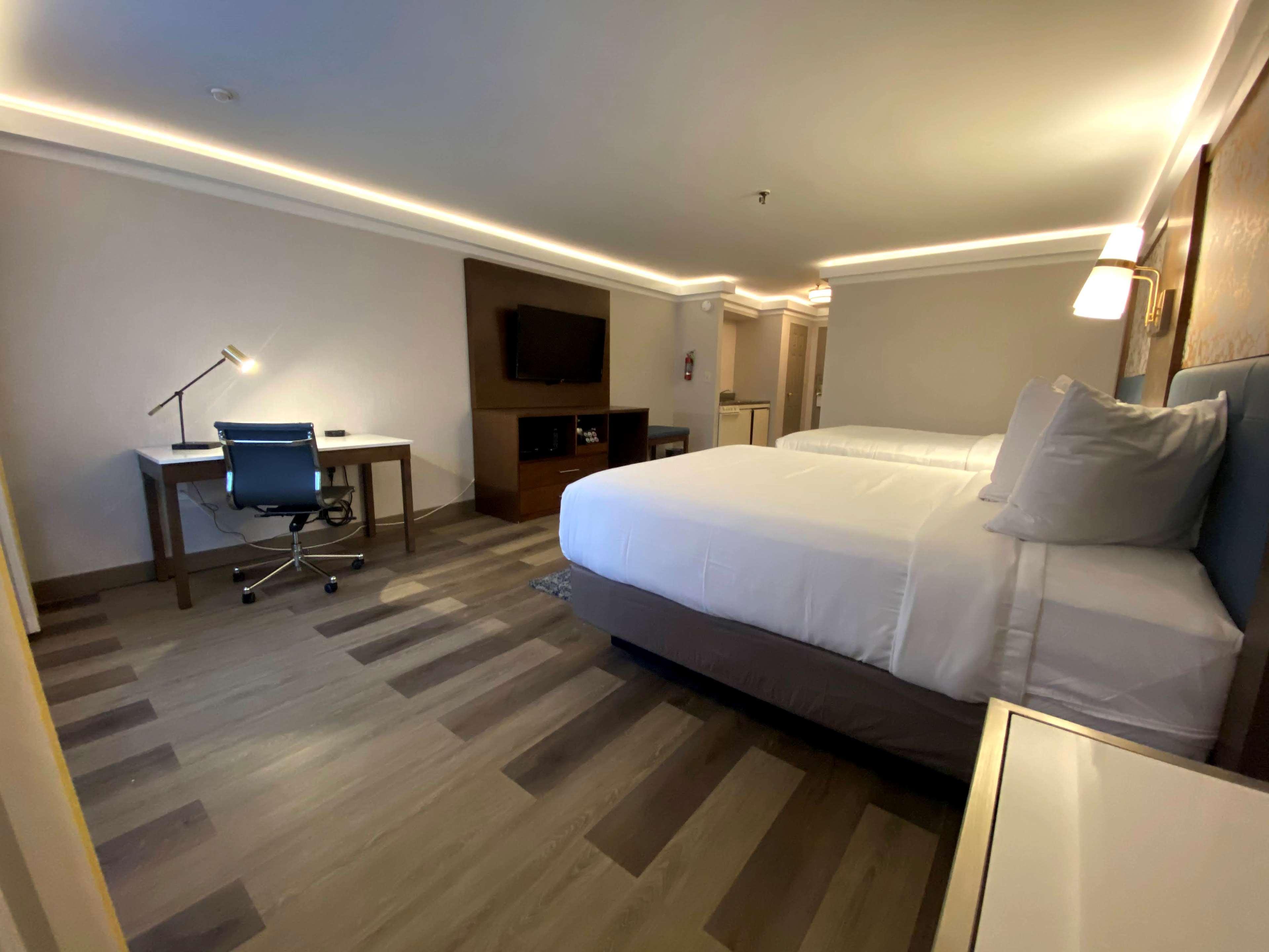 The Westfield Inn, BW Signature Collection Экстерьер фото