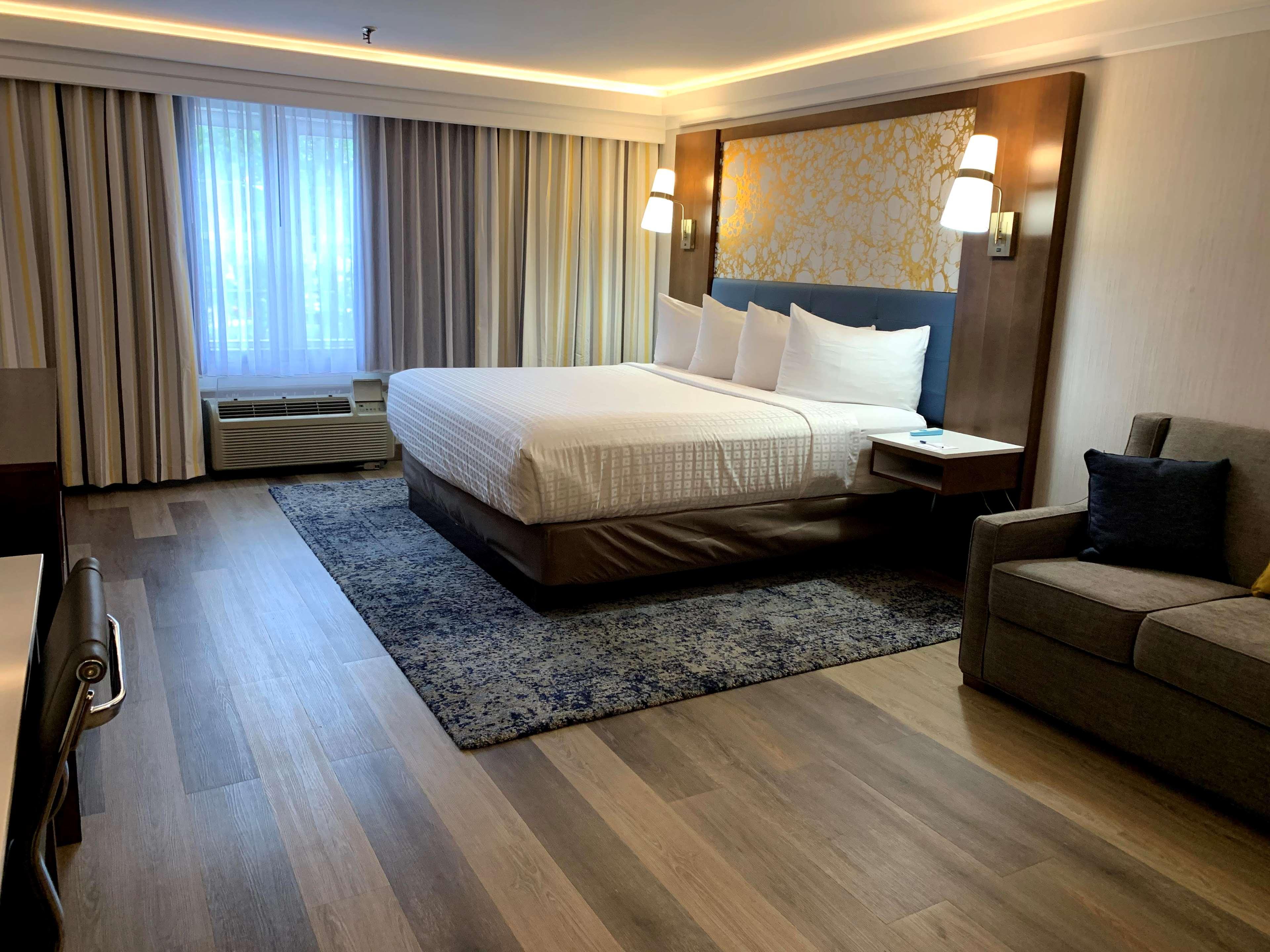 The Westfield Inn, BW Signature Collection Экстерьер фото