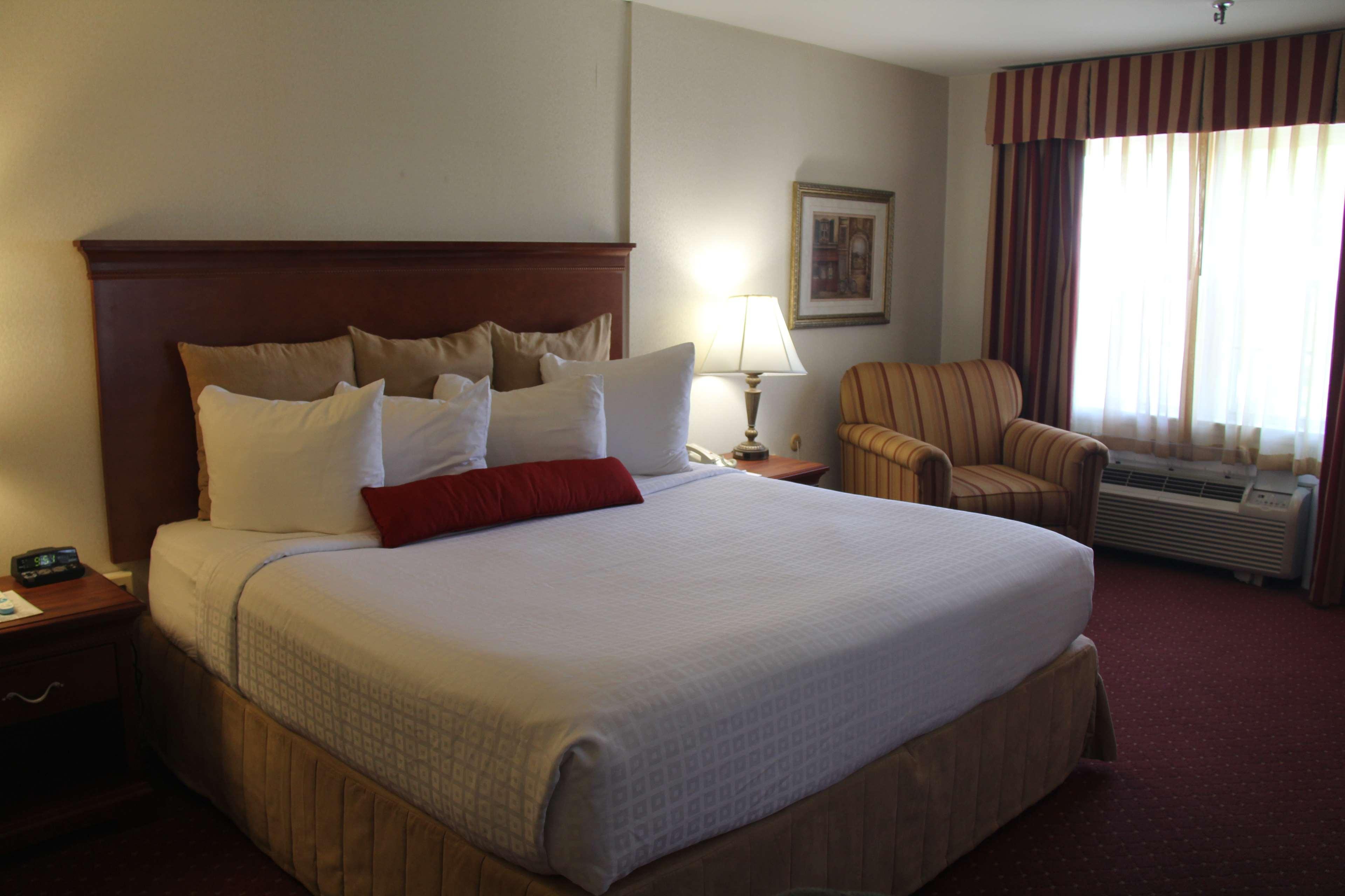 The Westfield Inn, BW Signature Collection Экстерьер фото
